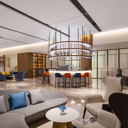 Novotel Guangzhou Baiyun Airport - Canton Fair Free Shuttle Bus & Official Registration Agency 外观 照片
